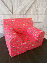 Încarcă imaginea în vizualizatorul Galerie, Fotoliu pentru Copii, Coral cu Fluturi, Bumbac, TWINDECO Butterfly Kids Armchair