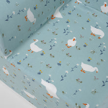 Încarcă imaginea în vizualizatorul Galerie, Fotoliu pentru copii Albastru cu Gaste, Catifea elastica, TWINDECO Goose Blue Armchair