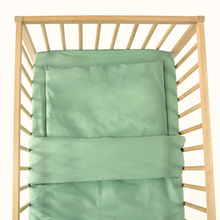 Încarcă imaginea în vizualizatorul Galerie, Set lenjerie bumbac organic, patut uni 120x60, 3 piese verde menta, TWINDECO