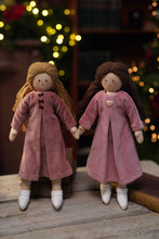 Încarcă imaginea în vizualizatorul Galerie, Twinkle Doll TWINDECO Antique Pink Velvet, papusa textila, 35 cm