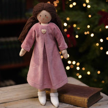 Încarcă imaginea în vizualizatorul Galerie, Twinkle Doll TWINDECO Antique Pink Velvet, papusa textila, 35 cm