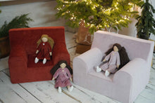 Încarcă imaginea în vizualizatorul Galerie, Twinkle Doll TWINDECO Antique Pink Velvet, papusa textila, 35 cm