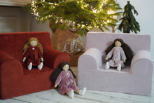 Încarcă imaginea în vizualizatorul Galerie, Twinkle Doll TWINDECO Antique Pink Velvet, papusa textila, 35 cm