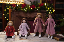 Încarcă imaginea în vizualizatorul Galerie, Twinkle Doll TWINDECO Antique Pink Velvet, papusa textila, 35 cm