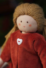 Încarcă imaginea în vizualizatorul Galerie, Twinkle Doll TWINDECO Rusty Velvet, papusa textila, 35 cm