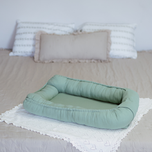 Încarcă imaginea în vizualizatorul Galerie, Baby Nest din Muselina TWINDECO menta