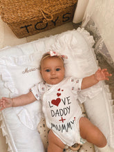Încarcă imaginea în vizualizatorul Galerie, Baby Nest Alb cu Volănașe TWINDECO White Cotton Flower