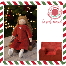 Încarcă imaginea în vizualizatorul Galerie, Set Cadou Păpușă textilă Twinkle Doll + fotoliu pentru copii, Cărămiziu, TWINDECO Rusty Velvet