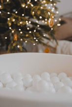 Încarcă imaginea în vizualizatorul Galerie, Piscină cu bile, Catifea Albă, 200 de bile, White Christmas, Velvet, TWINDECO