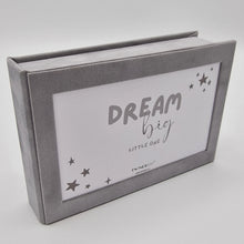 Încarcă imaginea în vizualizatorul Galerie, Ramă foto bebe cutie pentru fotografii Gri Catifea