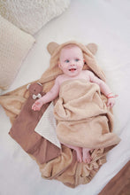 Încarcă imaginea în vizualizatorul Galerie, BebeHug - prosop pentru bebeluși, Hands-free, frotir 100% bumbac