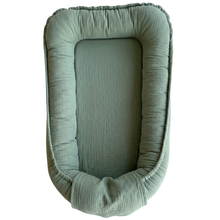 Încarcă imaginea în vizualizatorul Galerie, Baby Nest din Muselina TWINDECO menta
