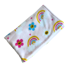 Încarcă imaginea în vizualizatorul Galerie, Păturică groasă Curcubeu, fleece, 90x70 cm, TWINDECO Rainbow blanket
