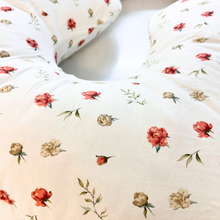 Încarcă imaginea în vizualizatorul Galerie, Pernă pentru Gravide 3 în 1 TWINDECO Maxim Roz cu imprimeu, 100% BUMBAC ORGANIC
