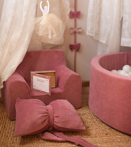 Pernă Fundă Roz Antic, TWINDECO Velvet Antique Pink Bow Cushion